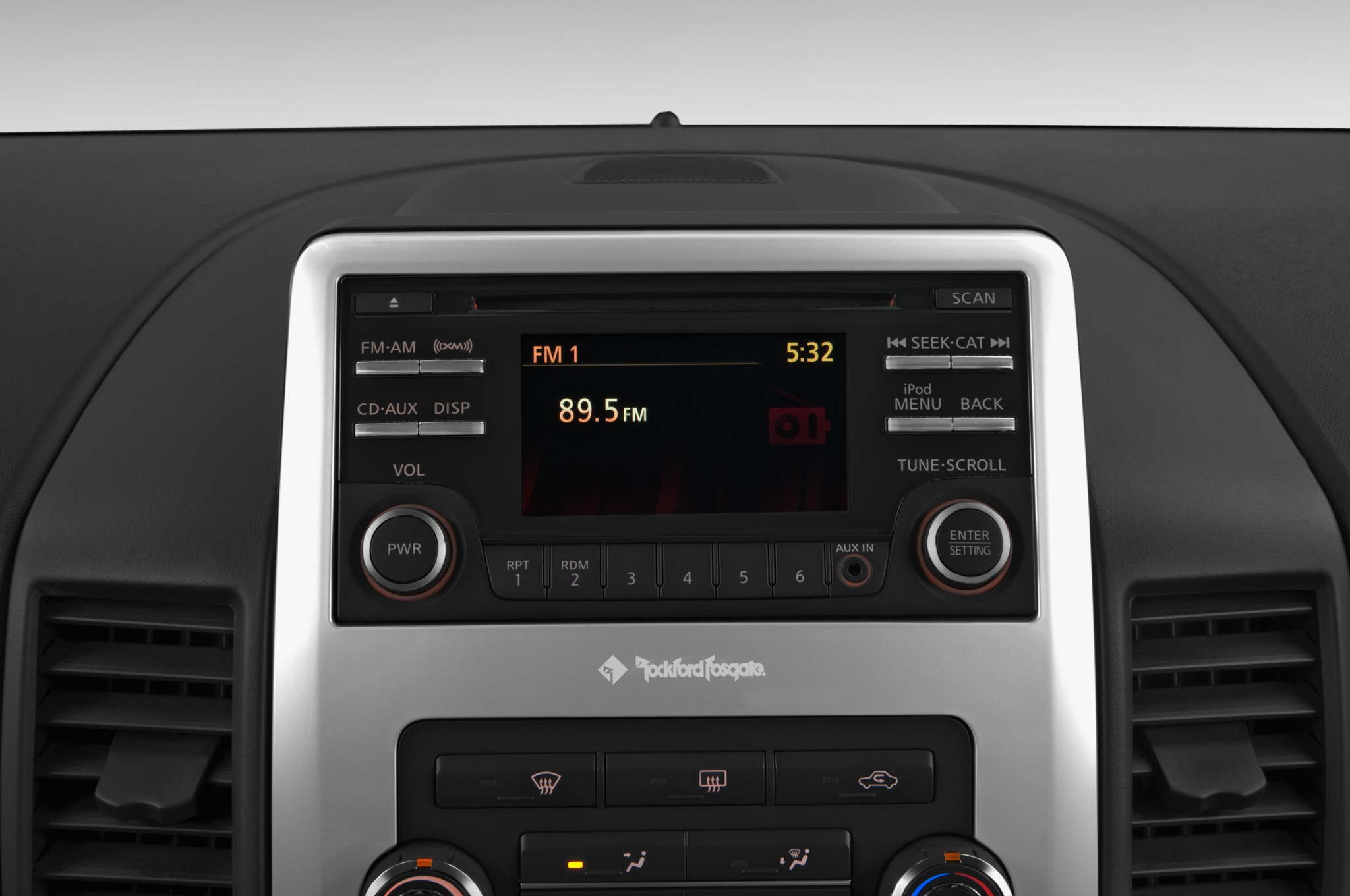 2016 Nissan Titan Pickup Spied Testing