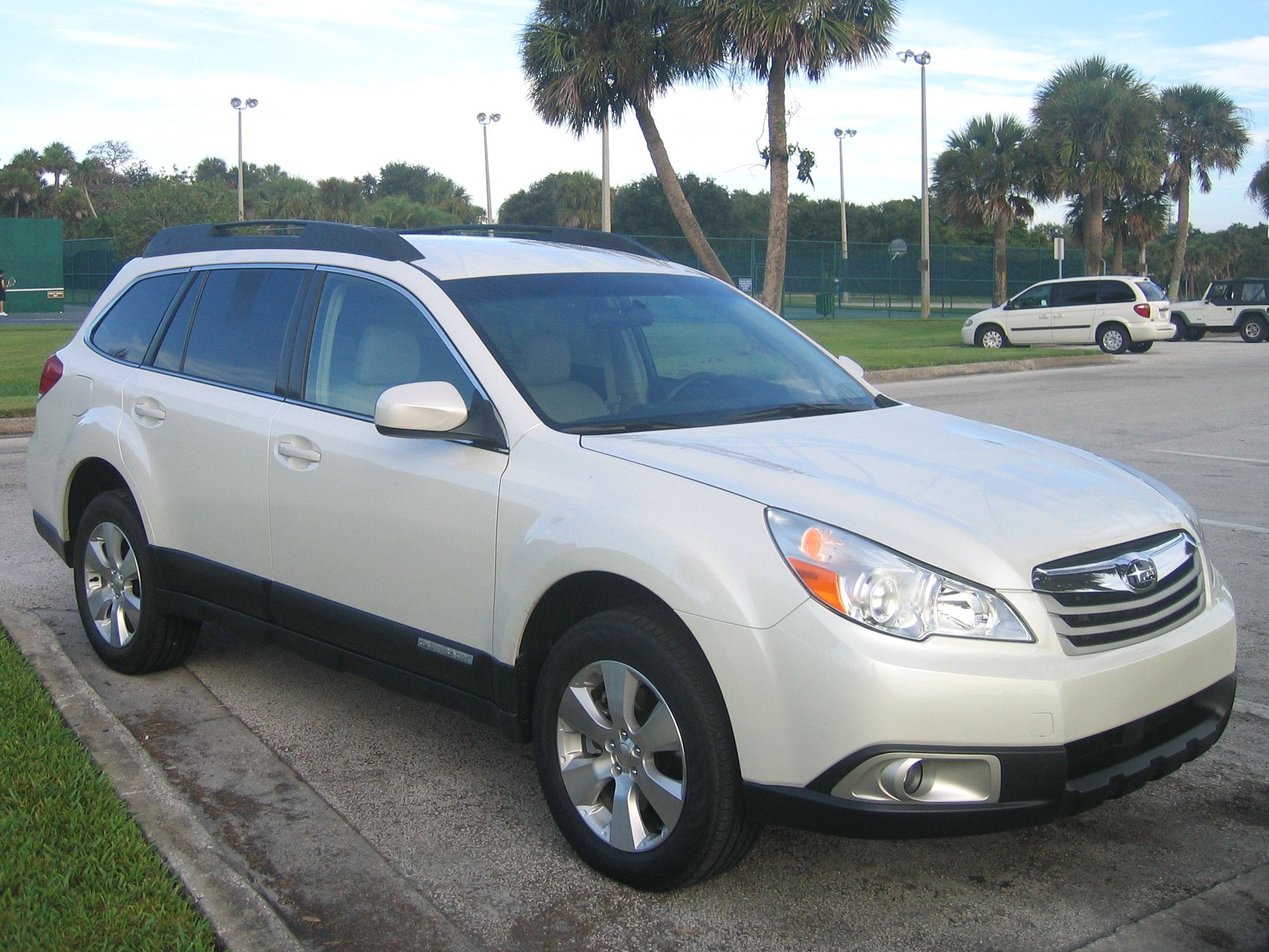 2010 Subaru Outback 36r