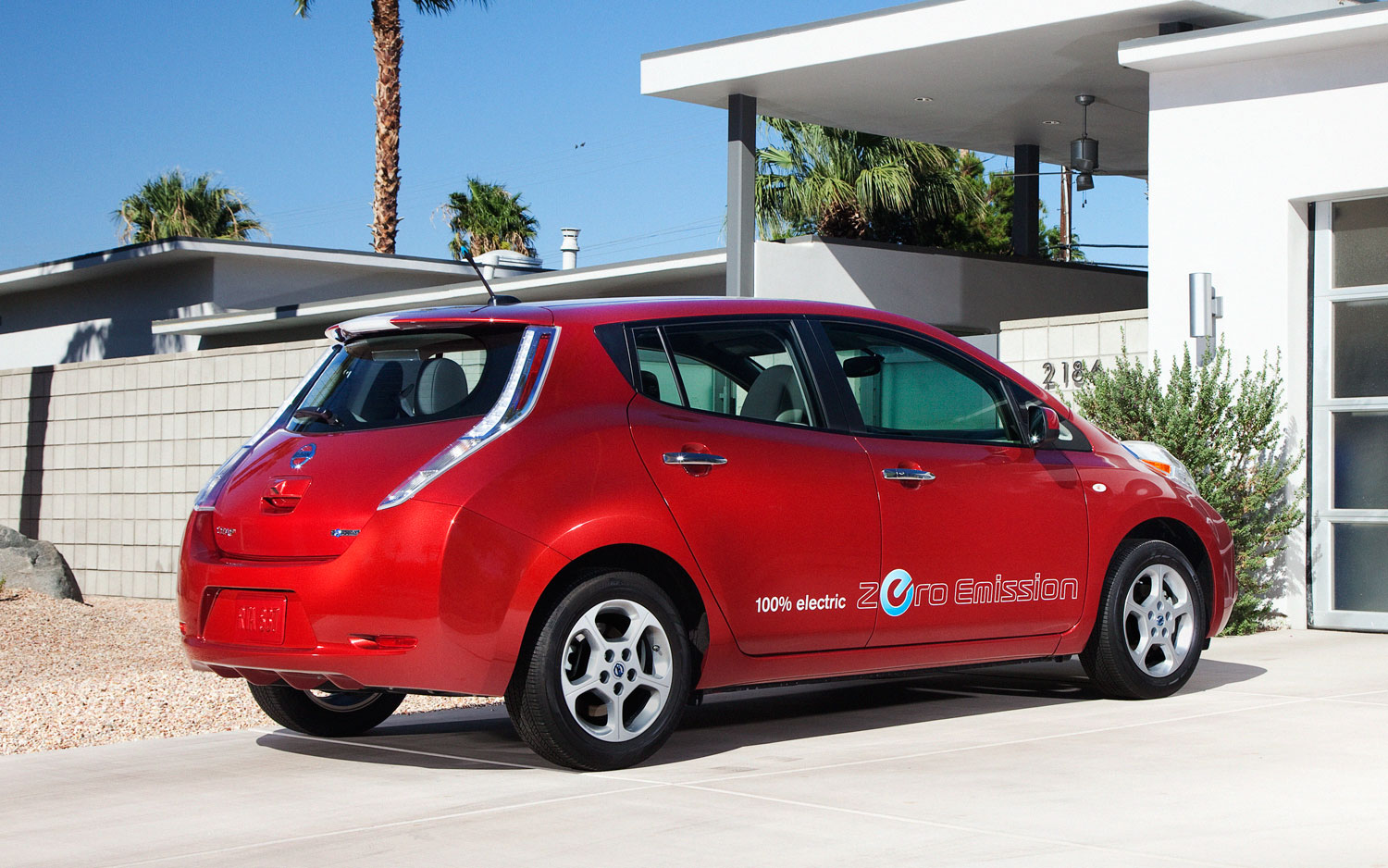 Electric Limo Company To Stretch Nissan Leaf
