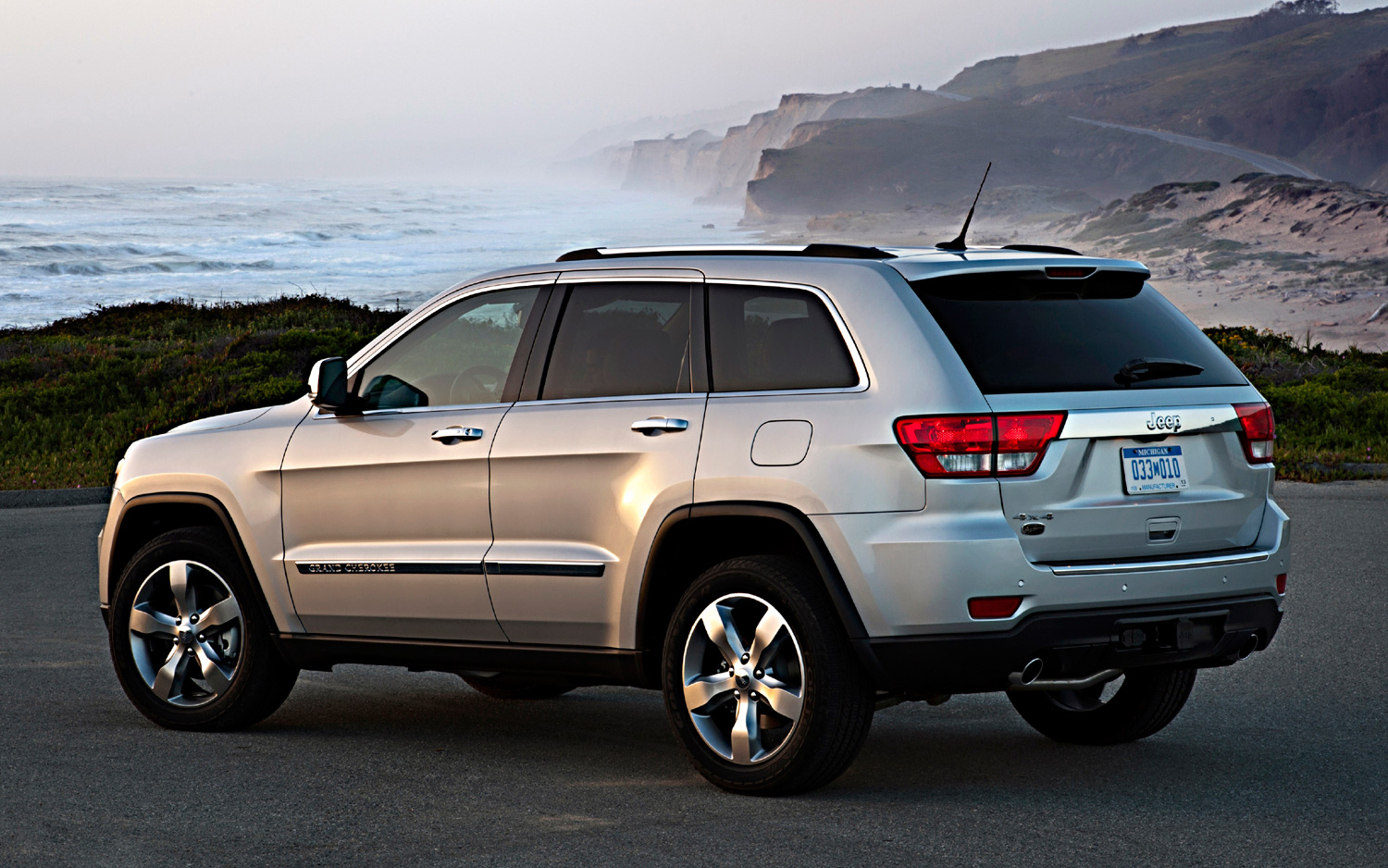 Top 10 Best Cars Under 35,000