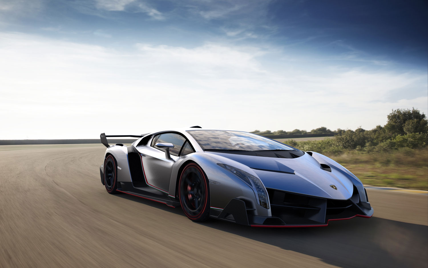 Lamborghini Veneno front right view Lamborghini Veneno front right view