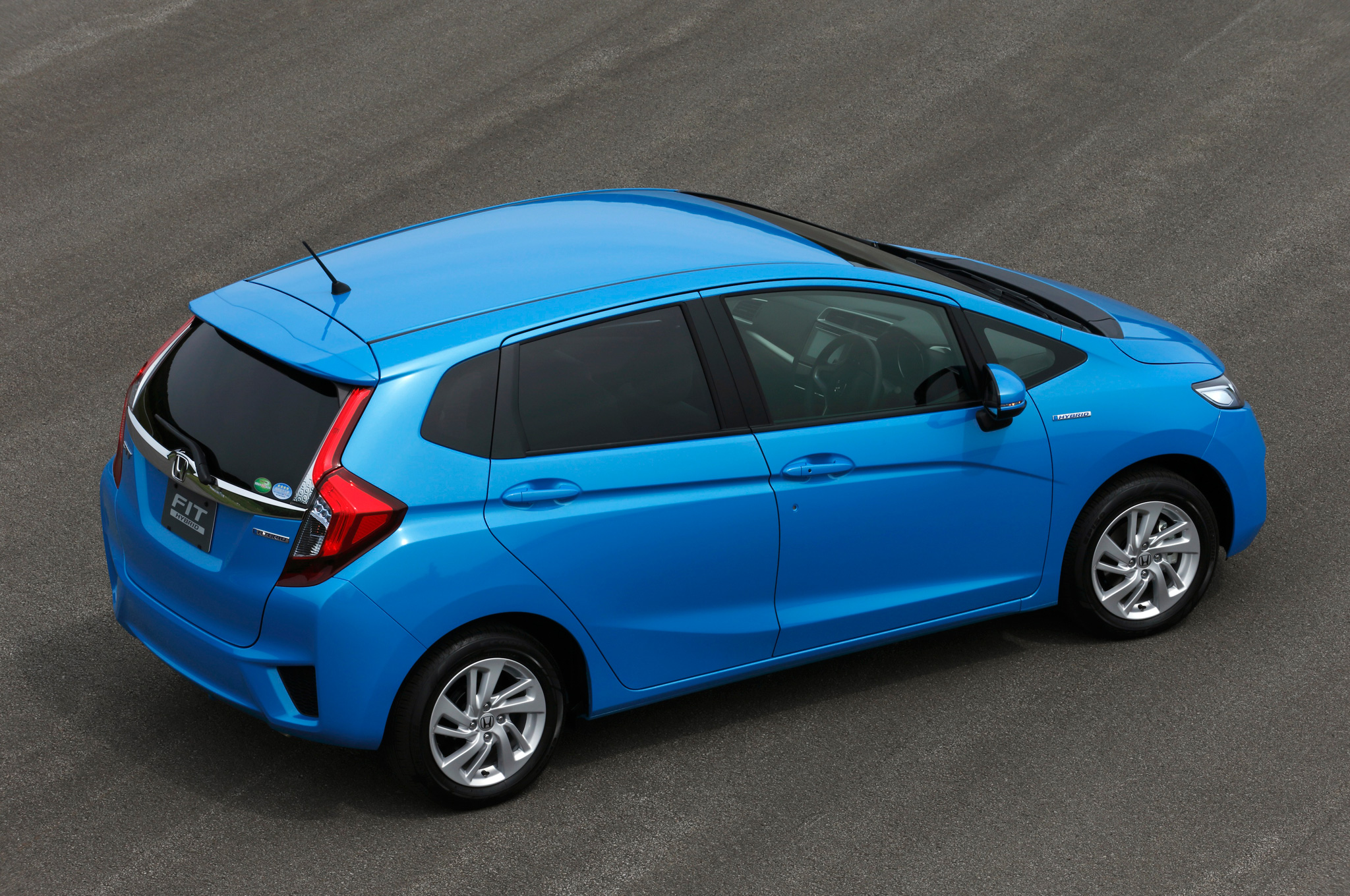 honda fit hybrid запаска под батареей honda fit hybrid запаска под батареей
