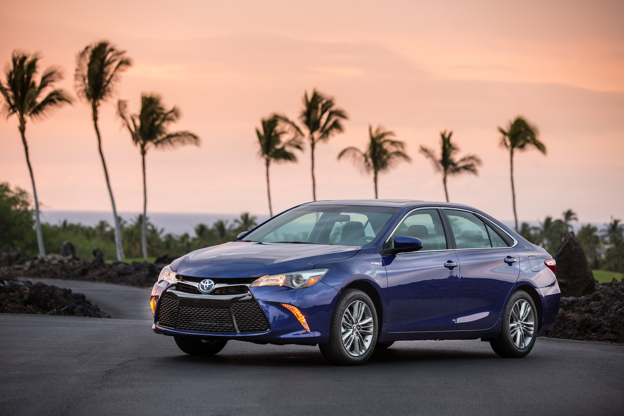 Lexus Nx Hybrid >> 2015 Toyota Camry Hybrid SE Review Lexus Nx Hybrid >> 2015 Toyota Camry Hybrid SE Review