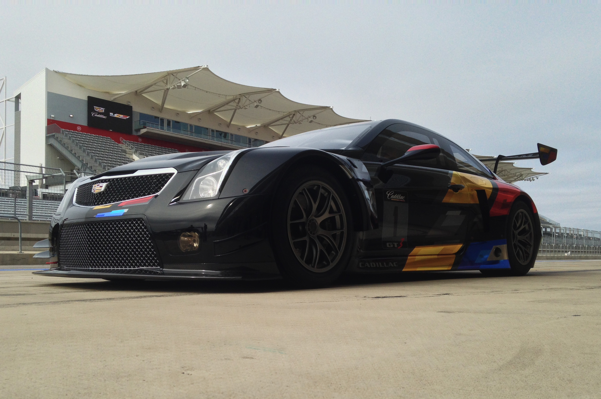 Cadillac Reveals 2016 Ats V R Racing Car