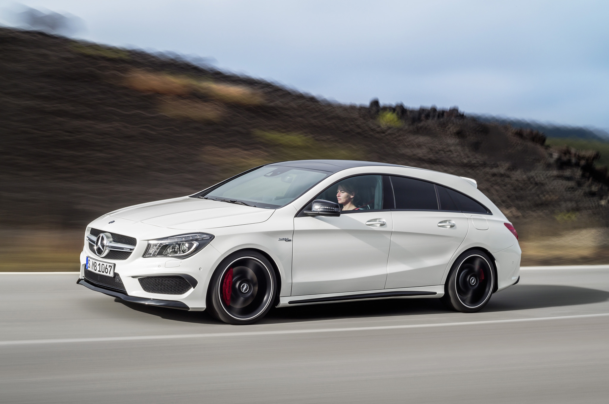 MercedesBenz CLA Shooting Brake Debuts for Europe