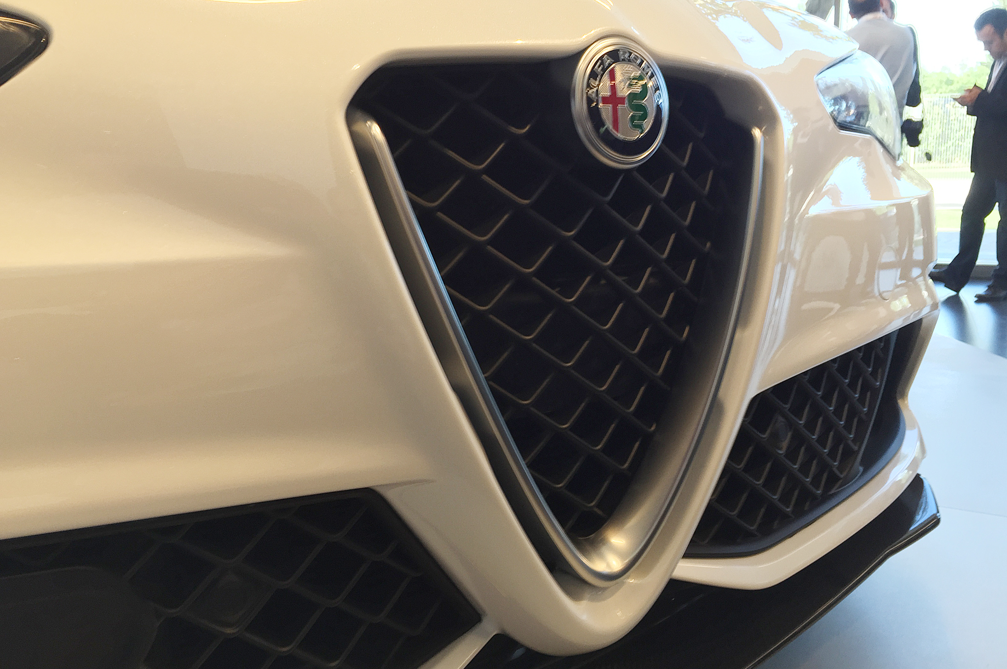 Alfa Romeo Giulia Quadrifoglio Arrives with 510 HP