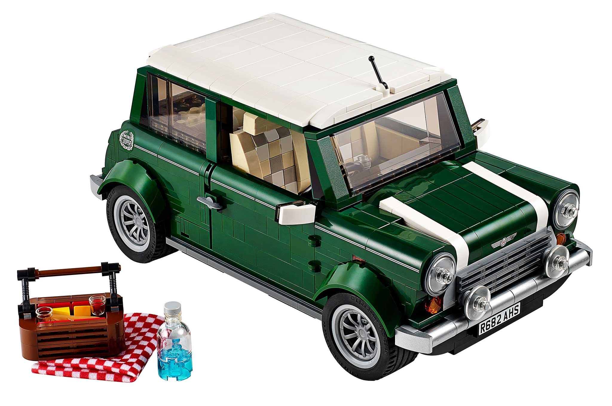Lego, Mercedes-Benz Launch Functional Arocs Truck Model