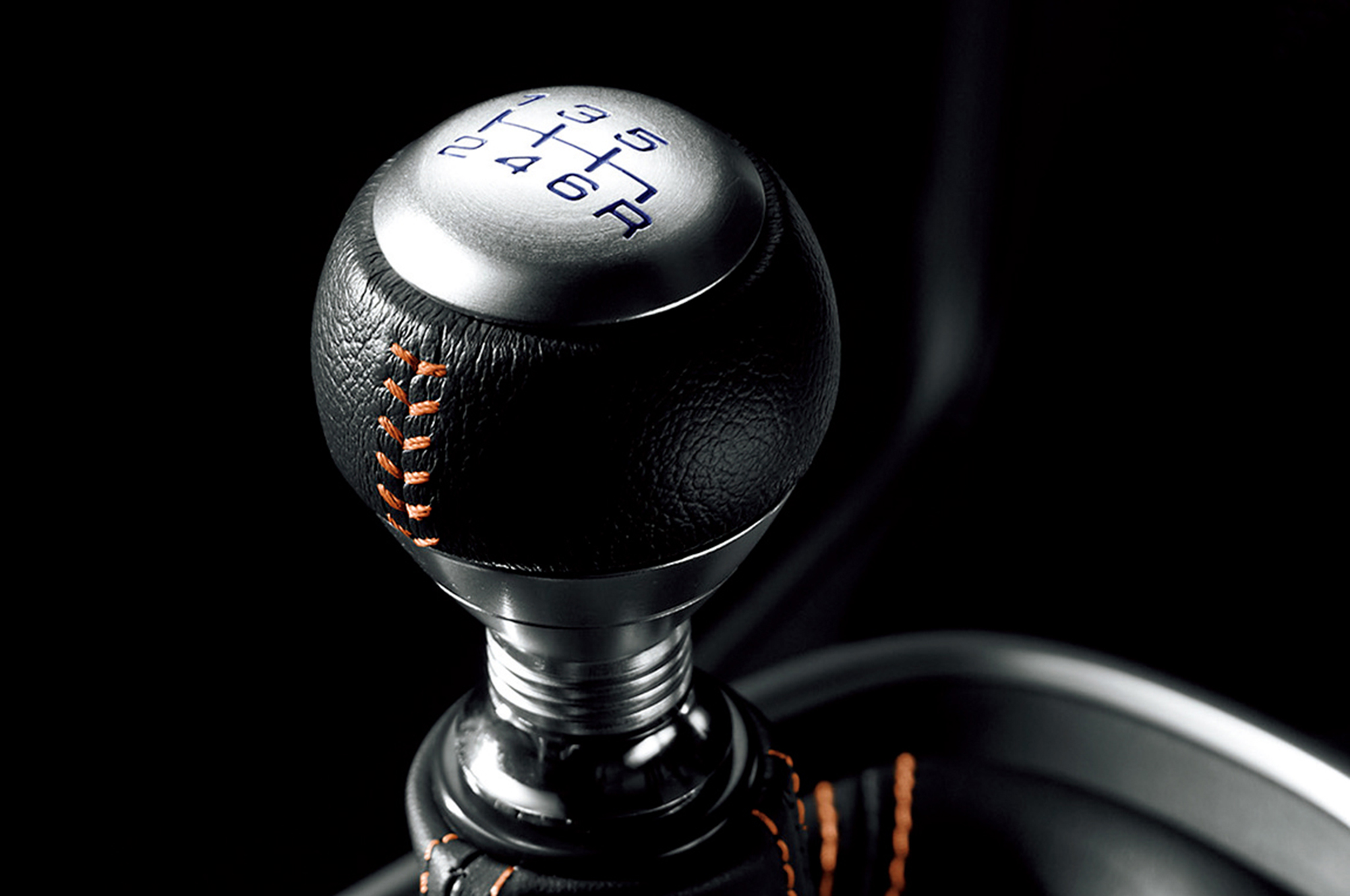 Honda CRZ Hybrid Refreshed for Japan