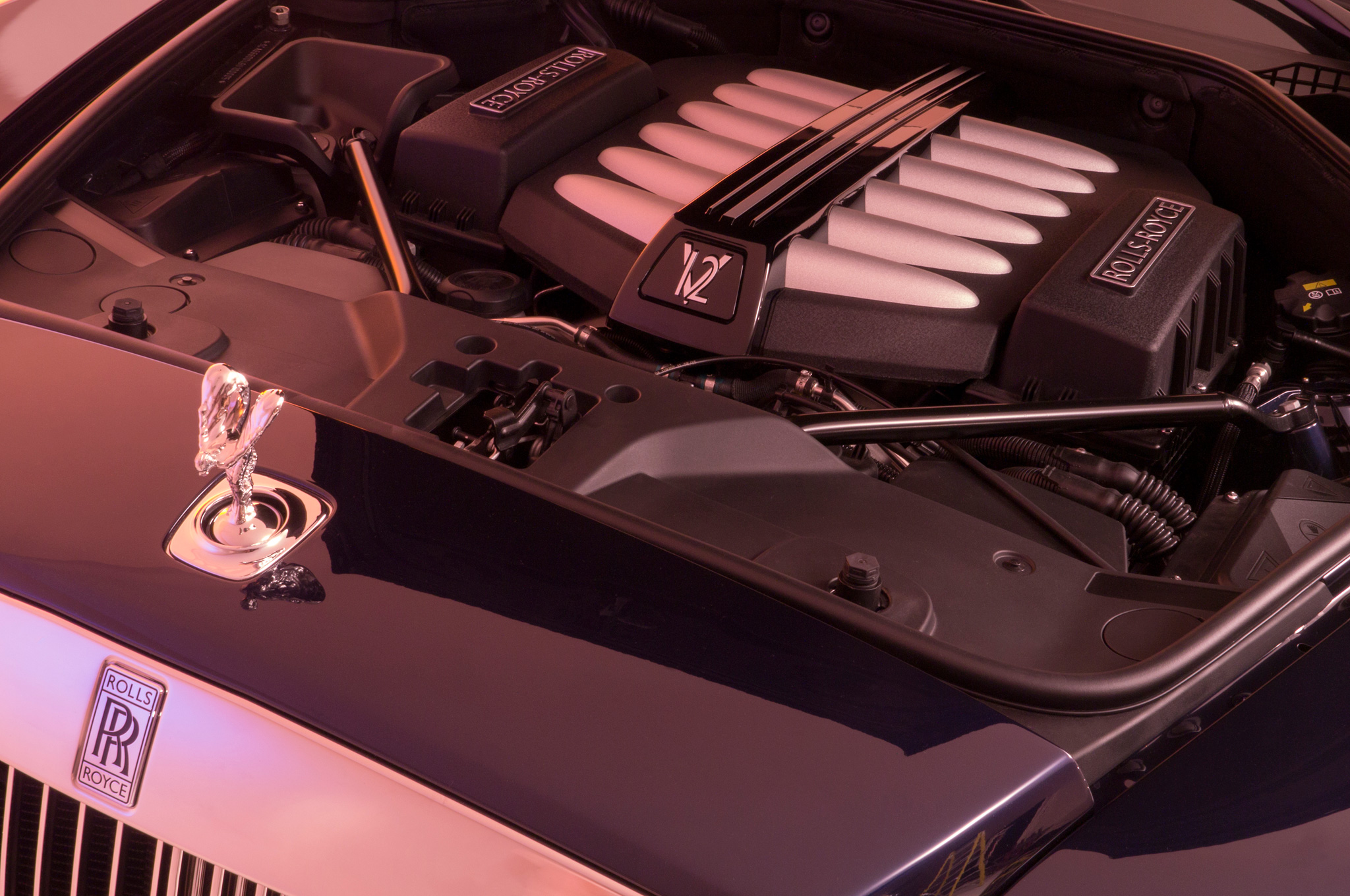 Rolls-Royce Dawn: In Depth with the Gorgeous New Convertible
