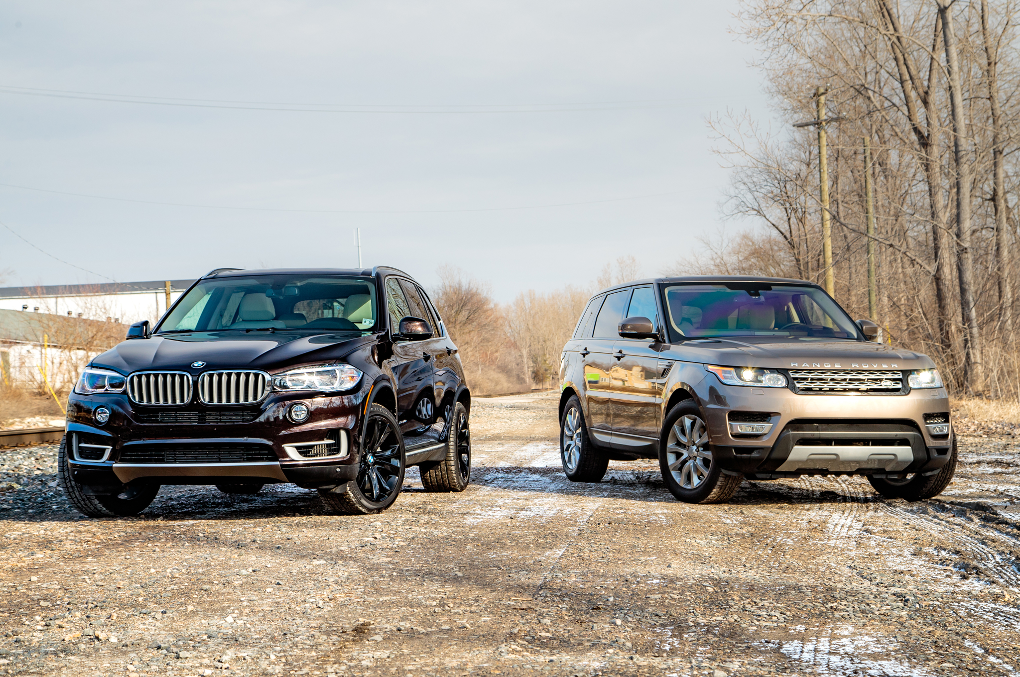 Electric or Diesel BMW X5 xDrive40e vs. Range Rover Sport