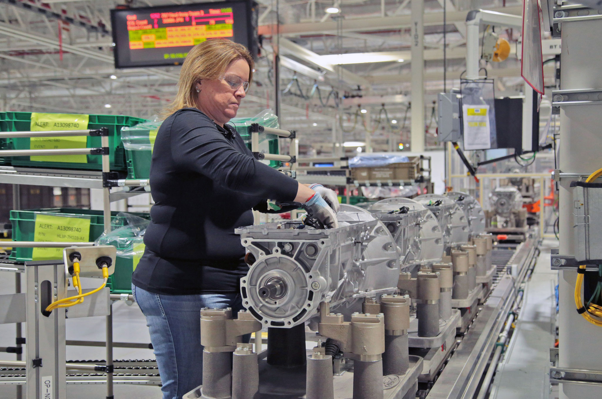 Ford Invests 1.4 Billion Into Michigan Plant for 10Speed Transmissions