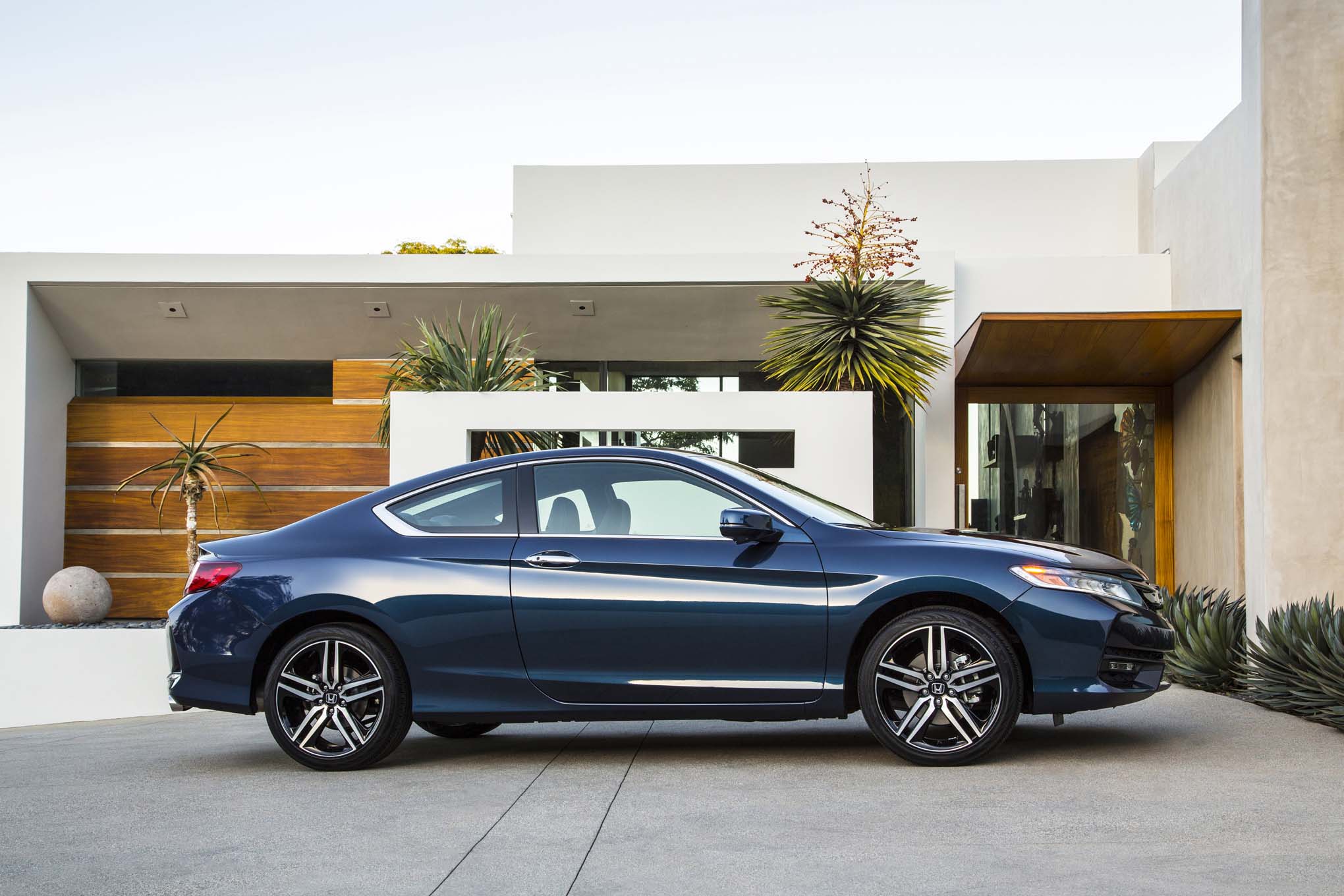 2017 Honda Accord Ex L V6 >> 2017 Honda Accord Adds Value-Driven Sport Special Edition ... 2017 Honda Accord Ex L V6 >> 2017 Honda Accord Adds Value-Driven Sport Special Edition ...