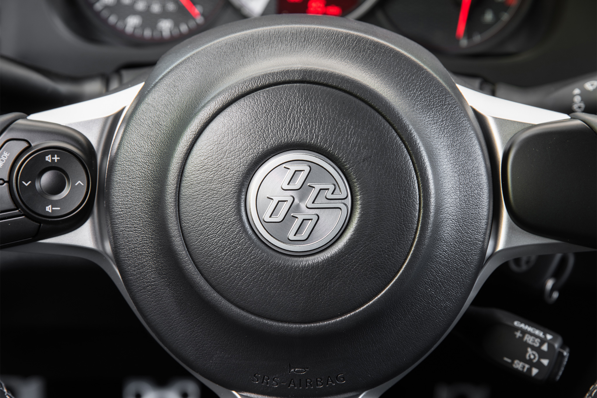 2017 Toyota 86 interior badge