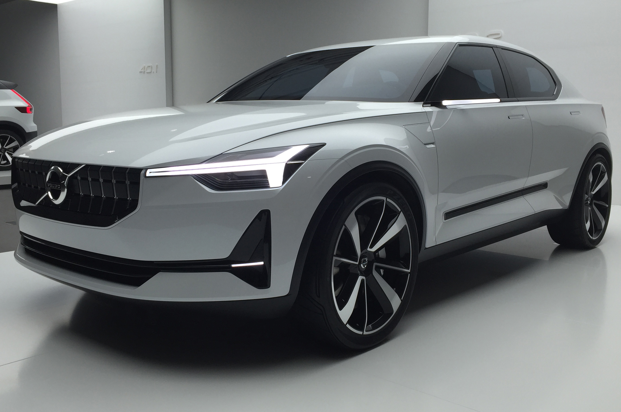 Volvo's Announces Its Electric Vehicle Will Cost Less Than $40000