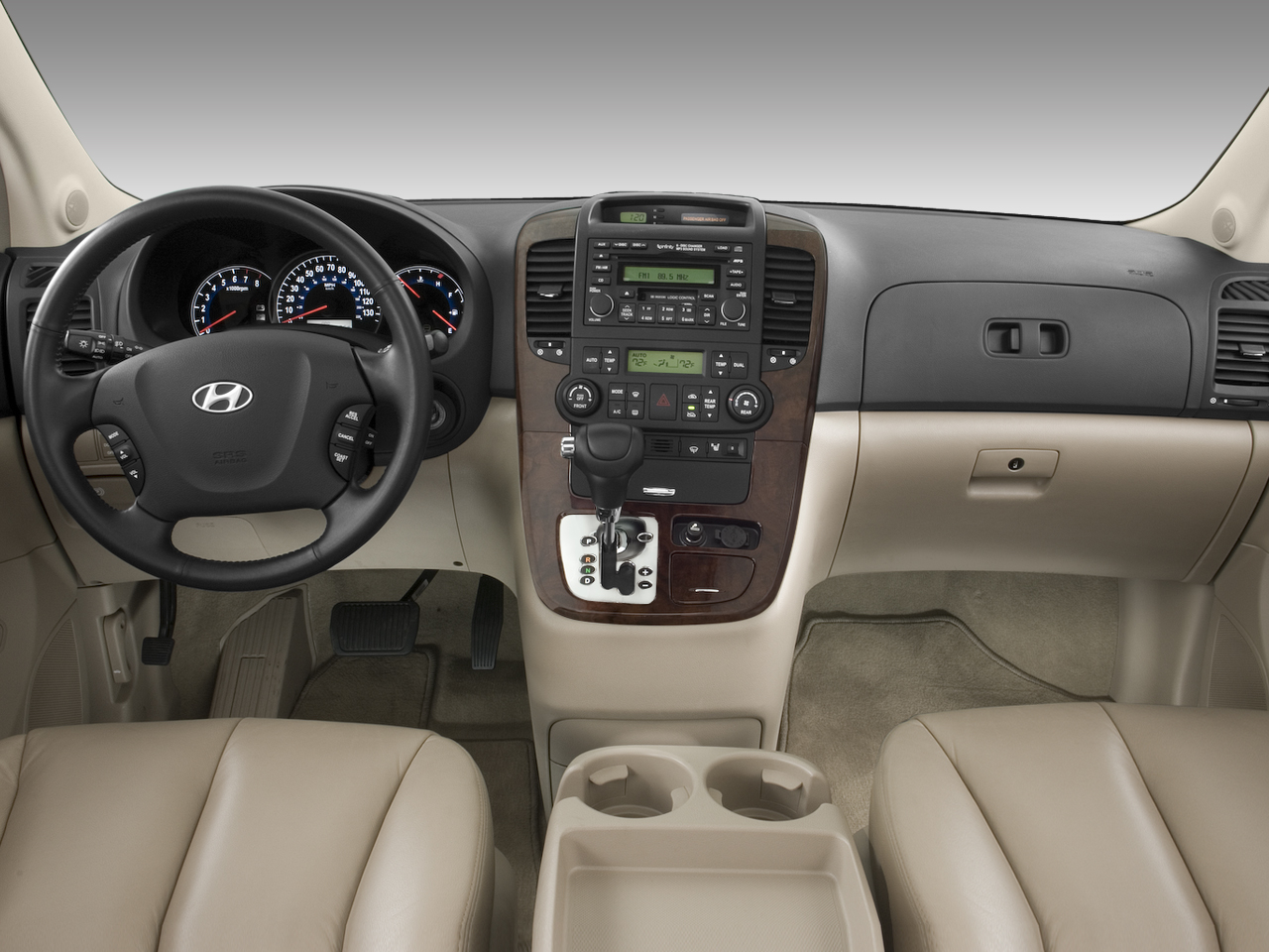 2007 Hyundai Entourage 2007 New Cars Automobile Magazine