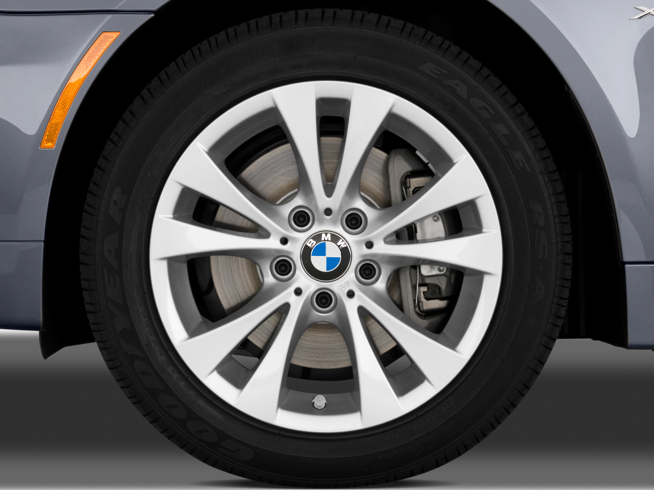 BMW Convertible continental run flat tires bmw price 2009 BMW 535i Sedan - BMW Luxury Sedan Review - Automobile Magazine
