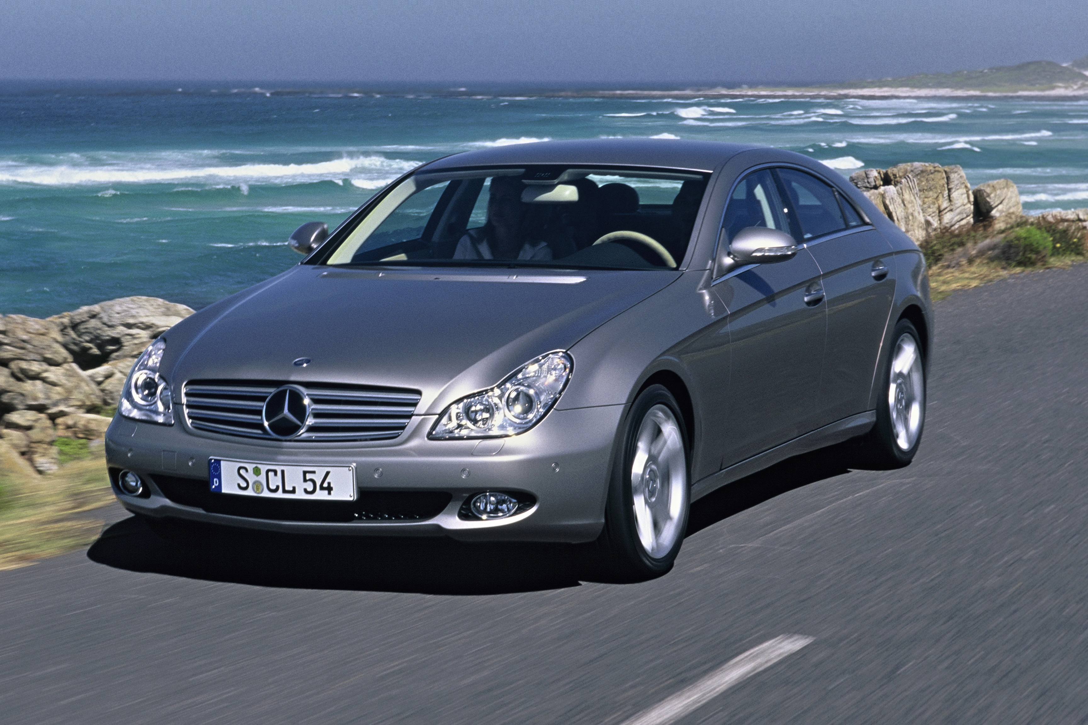 2005 Mercedes Benz Cls500 Road Test Review Automobile Magazine