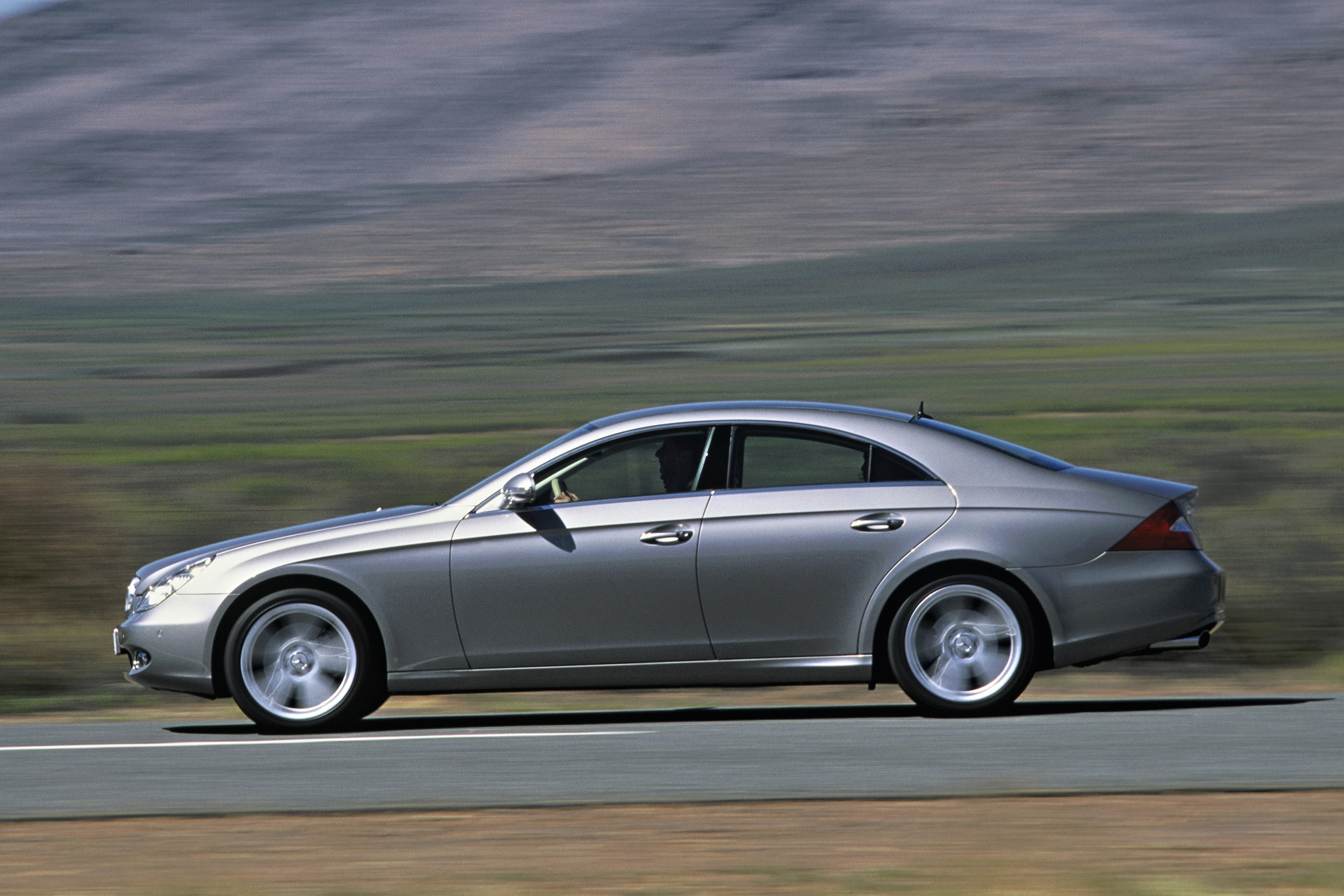 2005 Mercedes Benz Cls500 Road Test Review Automobile Magazine