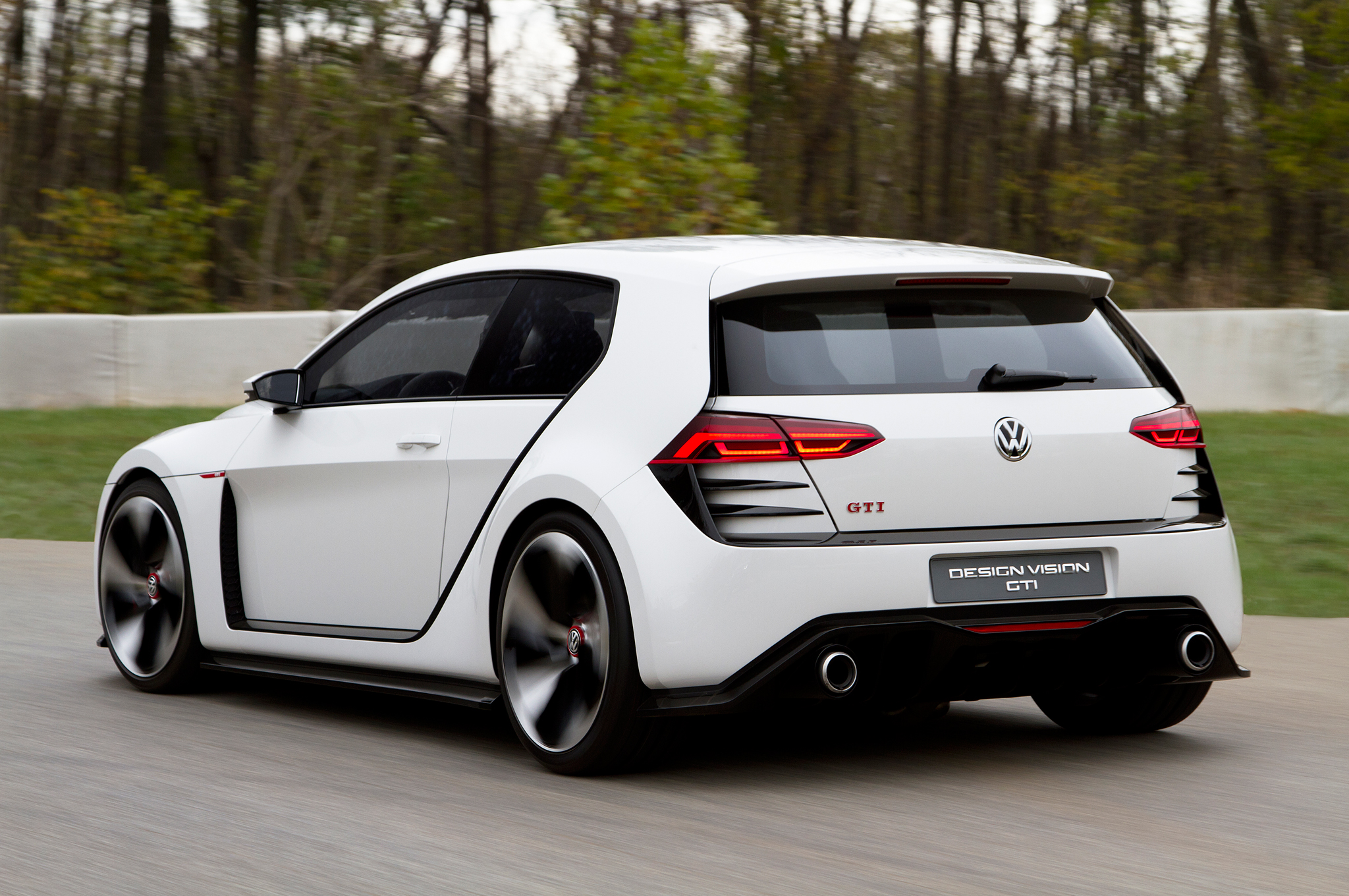 Volkswagen Design Vision Gti Visits 2013 La Auto Show Automobile