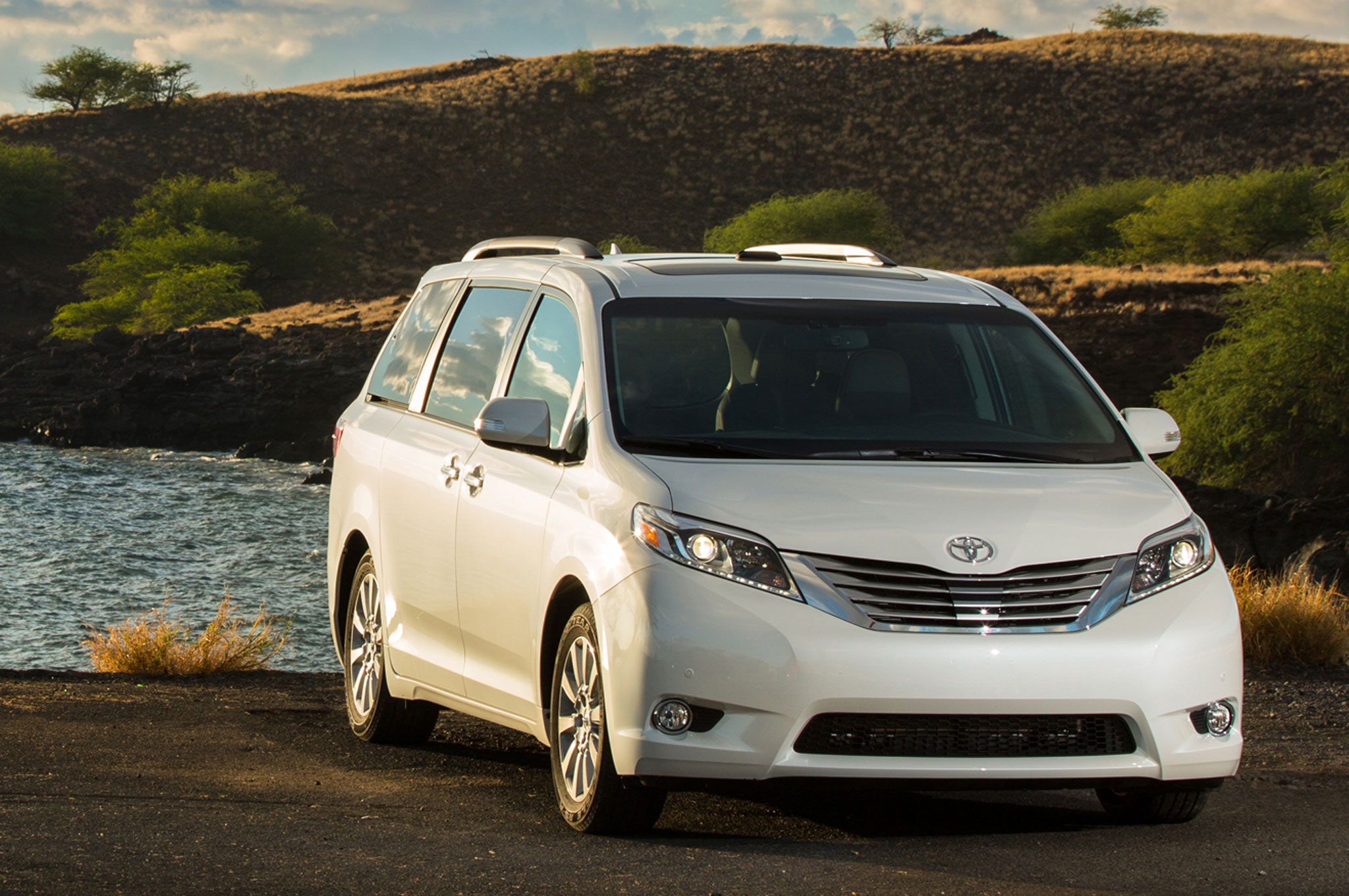 2017 Toyota Sienna Review We
