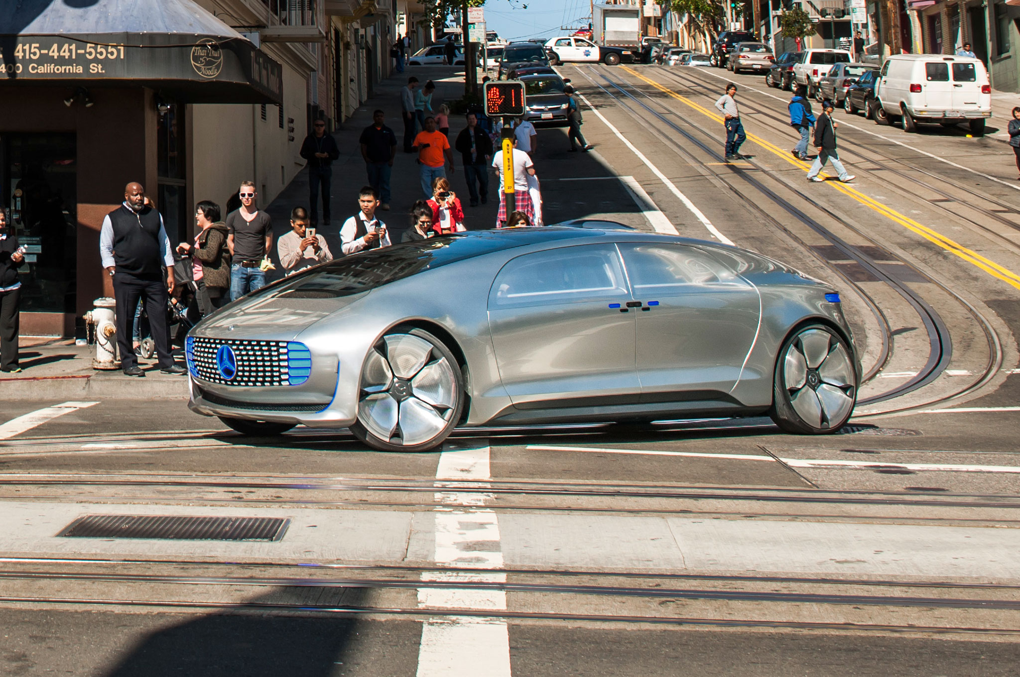 Mercedes F 015 >> Riding In The Mercedes Benz F 015 Luxury In Motion Concept Automobile Mercedes F 015 >> Riding In The Mercedes Benz F 015 Luxury In Motion Concept Automobile