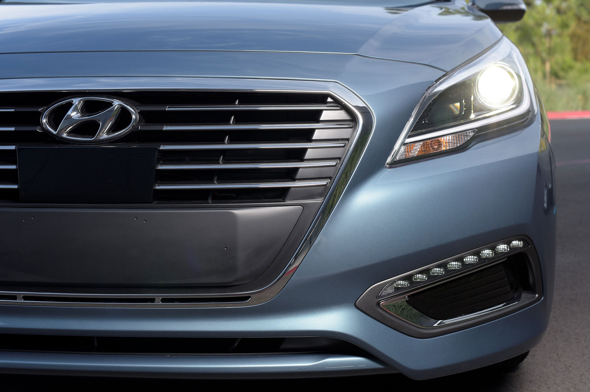2016 Hyundai Sonata Hybrid And Phev Review Show More
