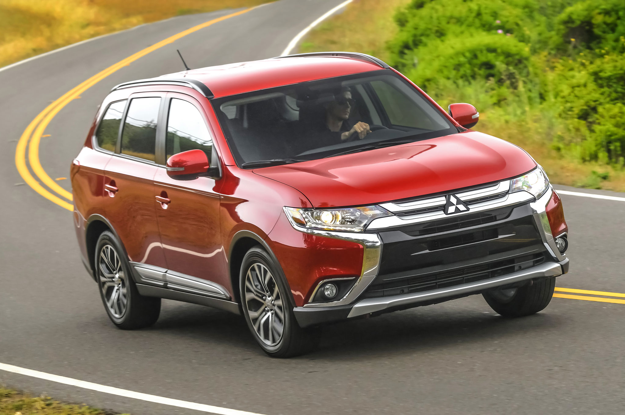 2016 Mitsubishi Outlander Review Show More