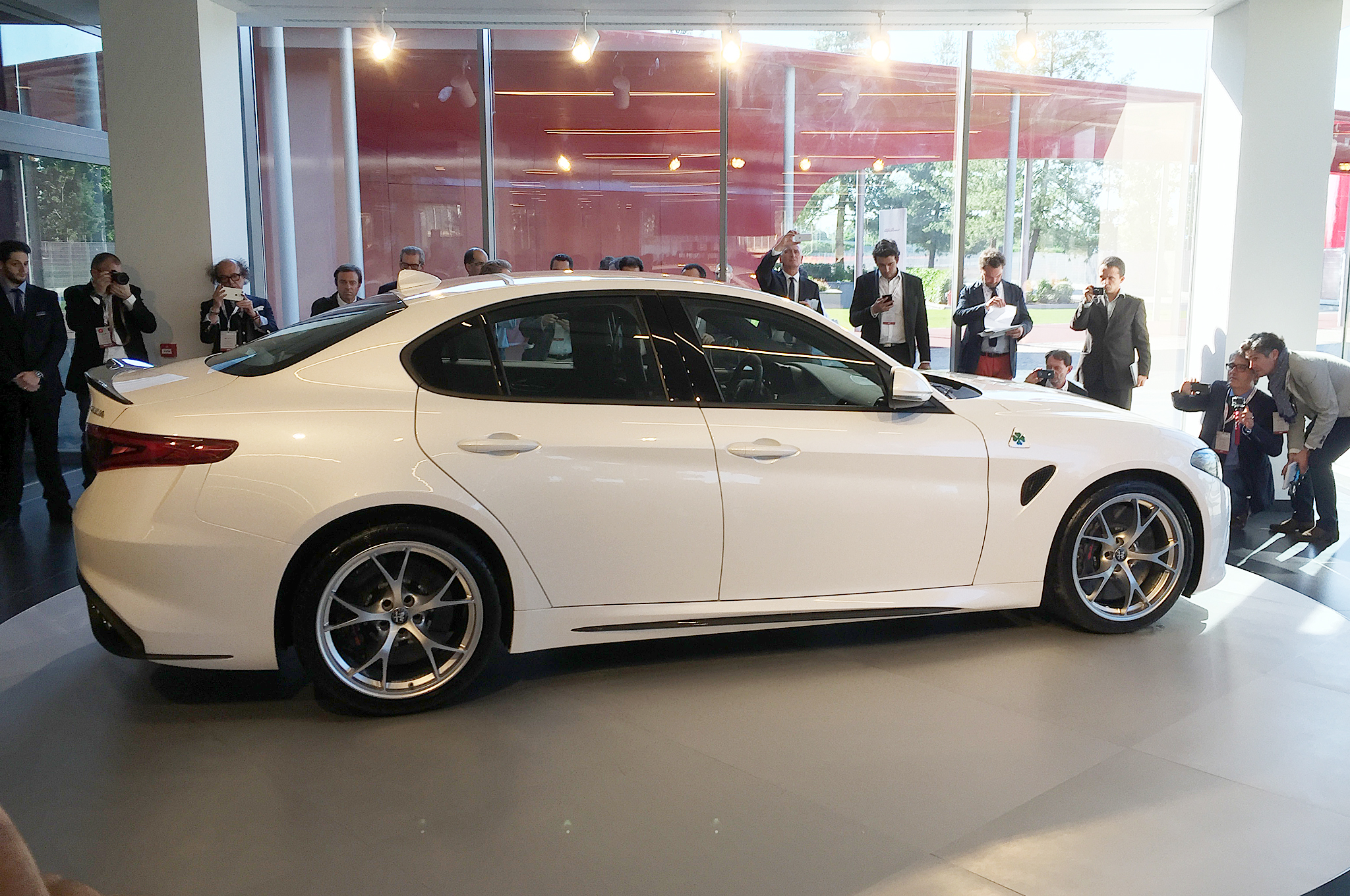 Alfa Romeo Giulia Quadrifoglio Arrives With 510 Hp