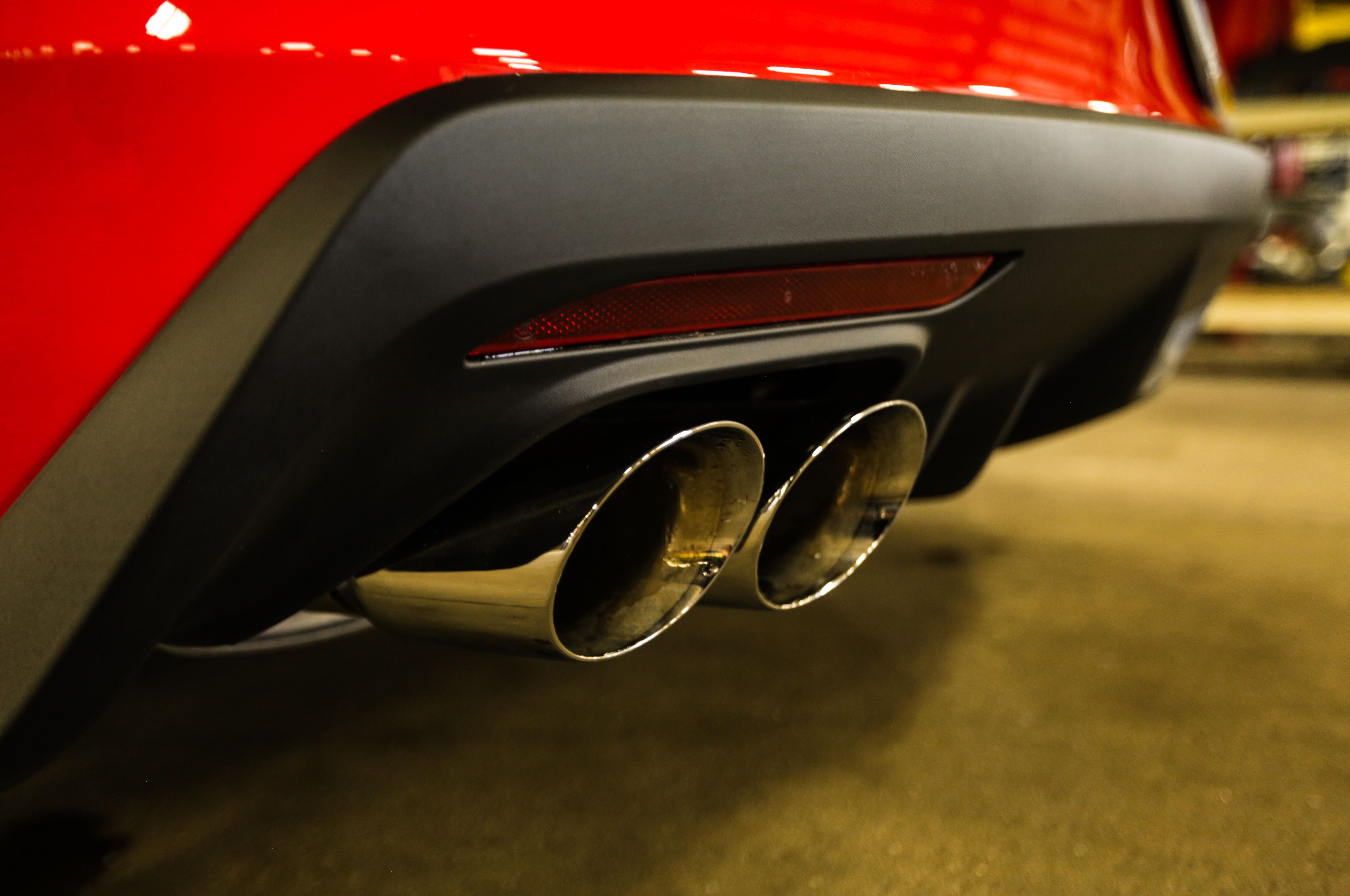 Hammering the 2015 Roush Stage 3 Mustang with Active Exhaust