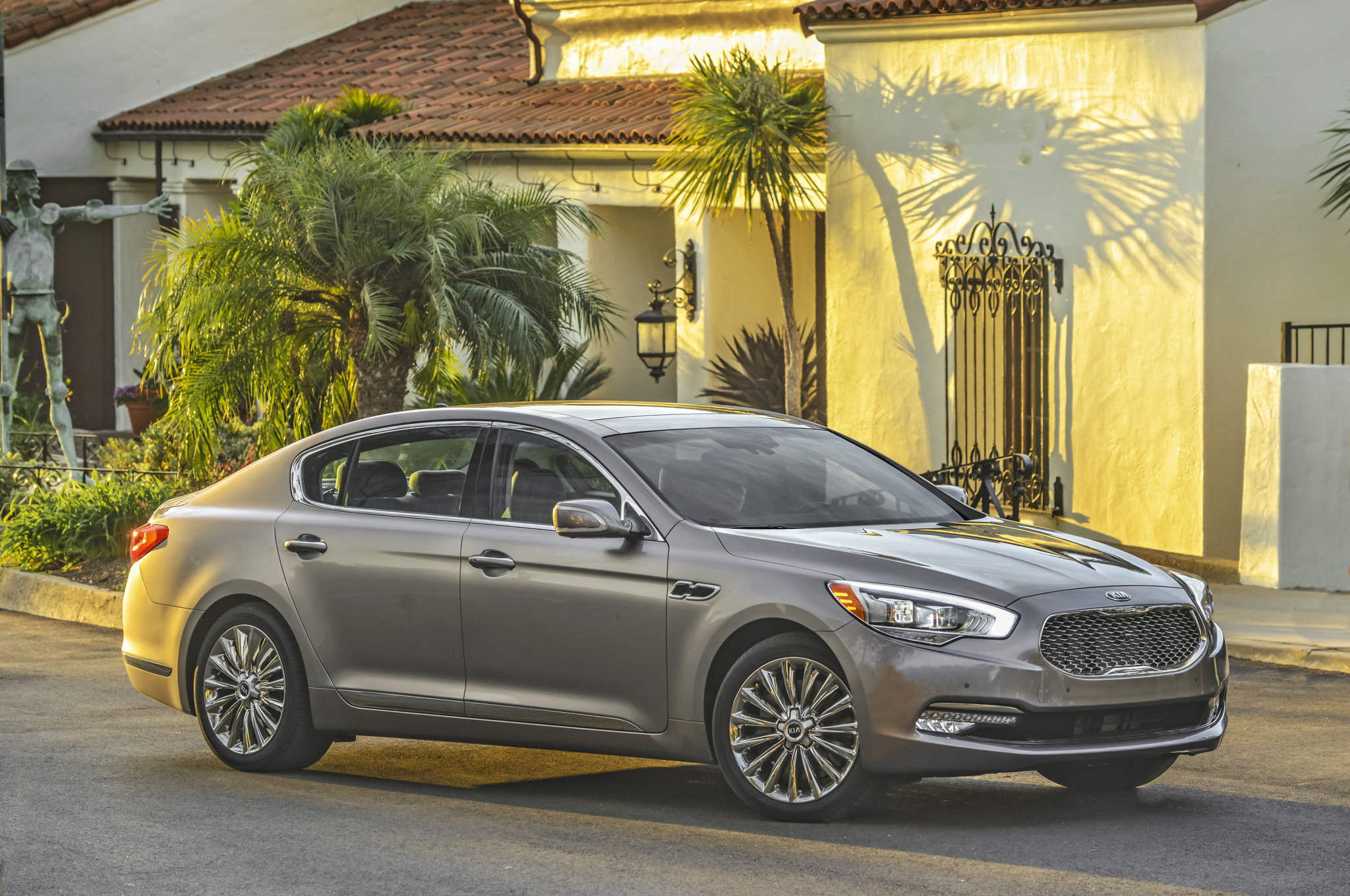 Kia rj k900