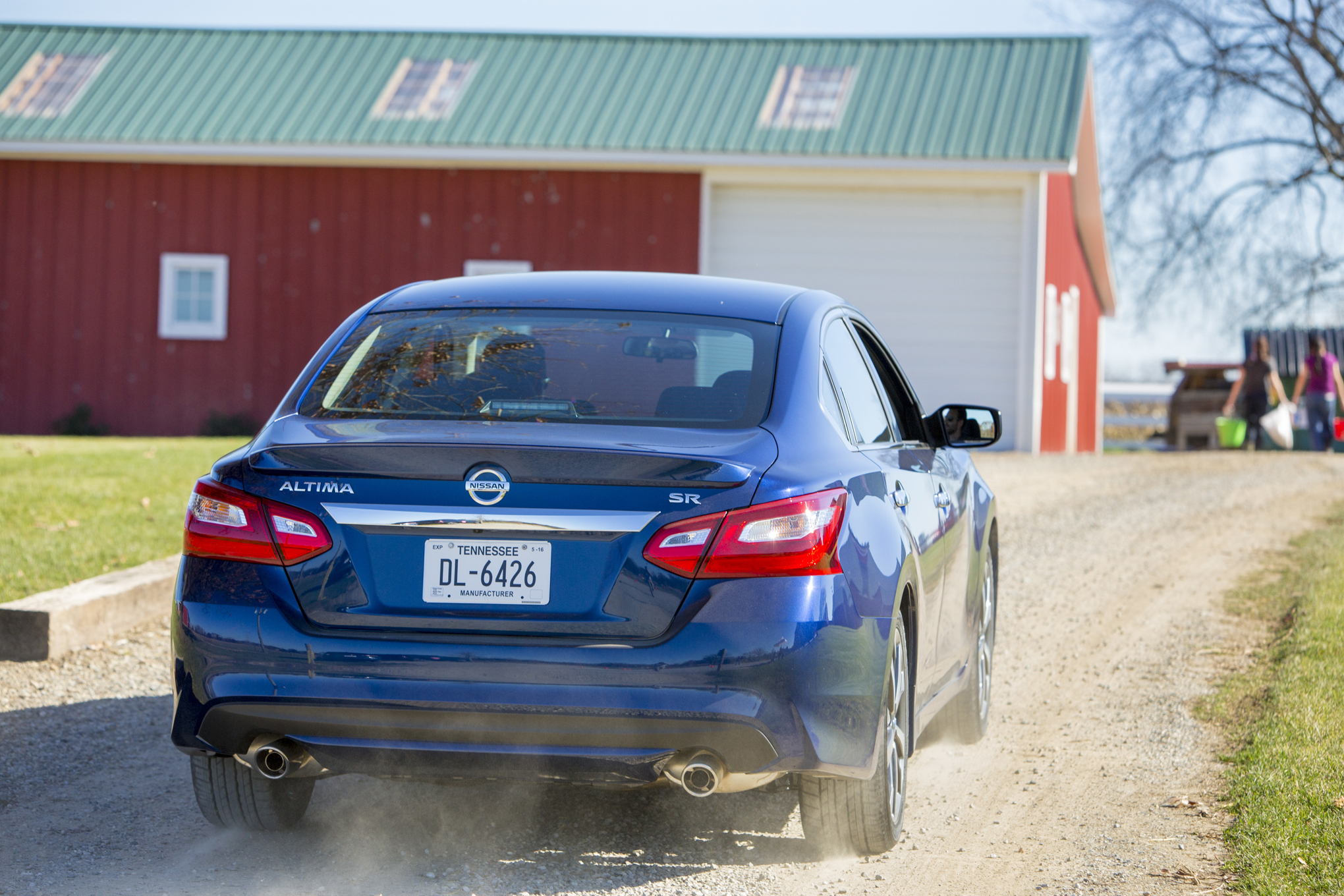 2016 Nissan Altima SR Review