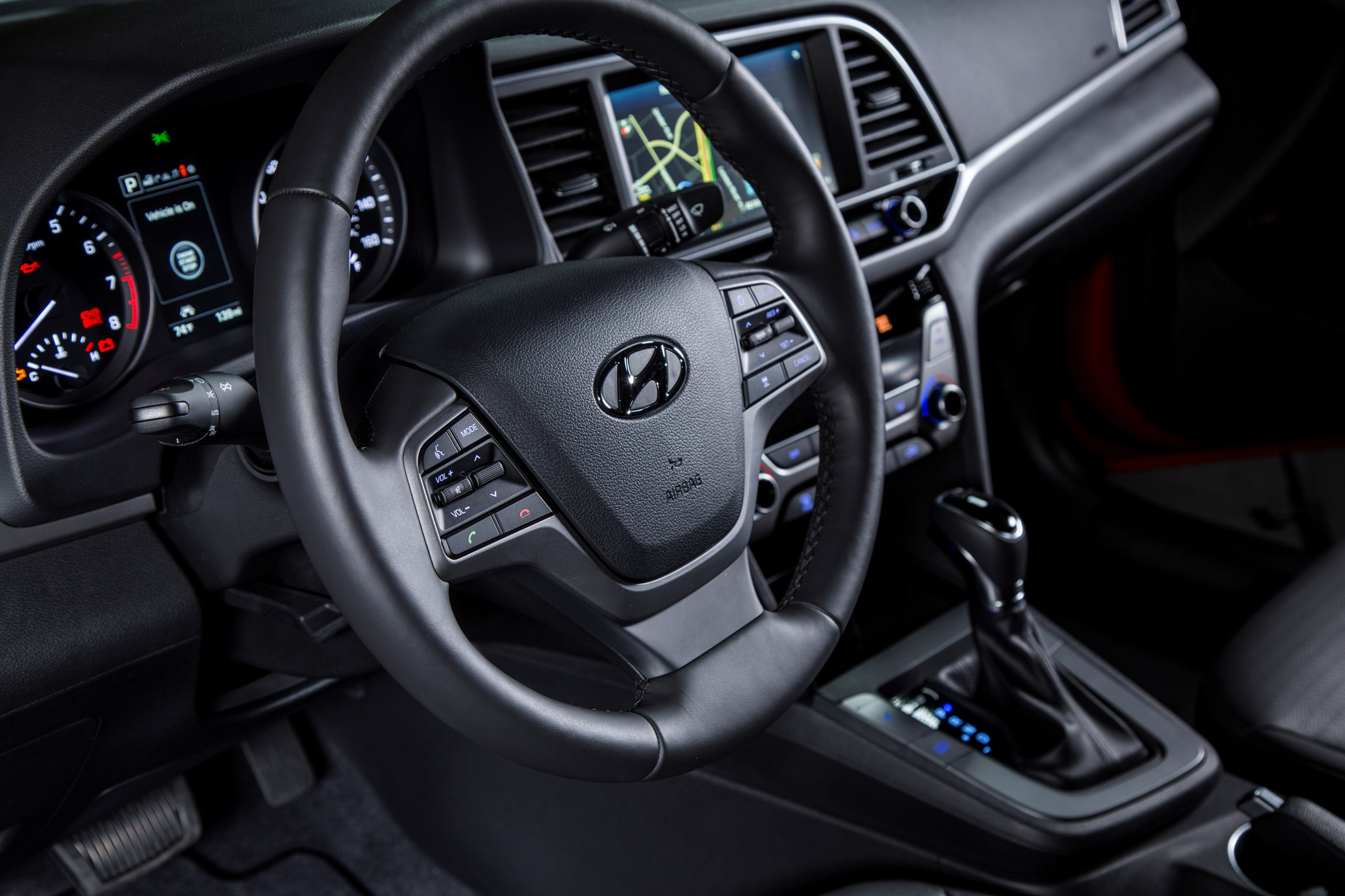 2017 Hyundai Elantra Debuts In L A With New Design Engines Show More