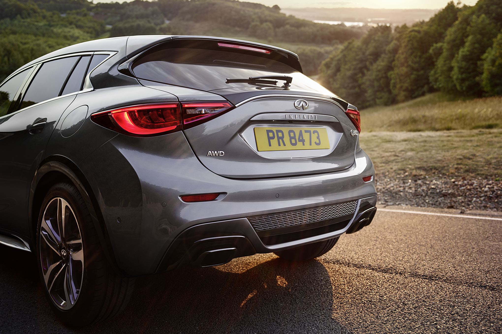 2017 Infiniti Q30 Sport European Spec Review