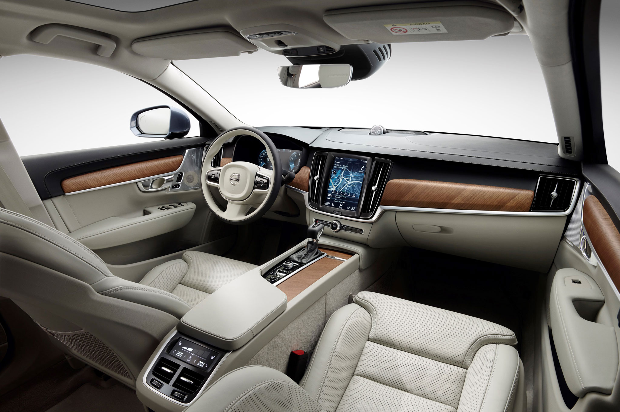 Take A Look Inside The 2017 Volvo S90 Luxury Sedan 1 56