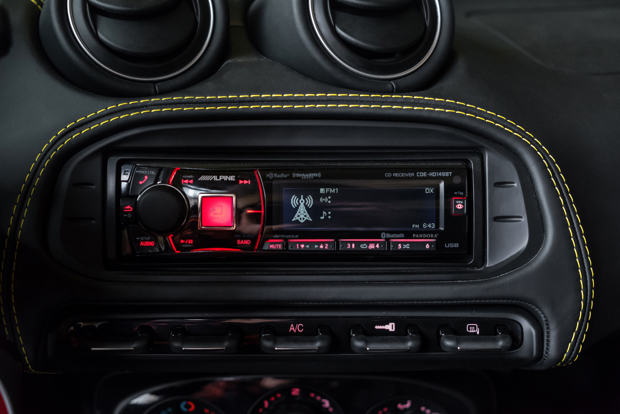 2016 Alfa Romeo 4c Gets More Carbon Fiber Optional