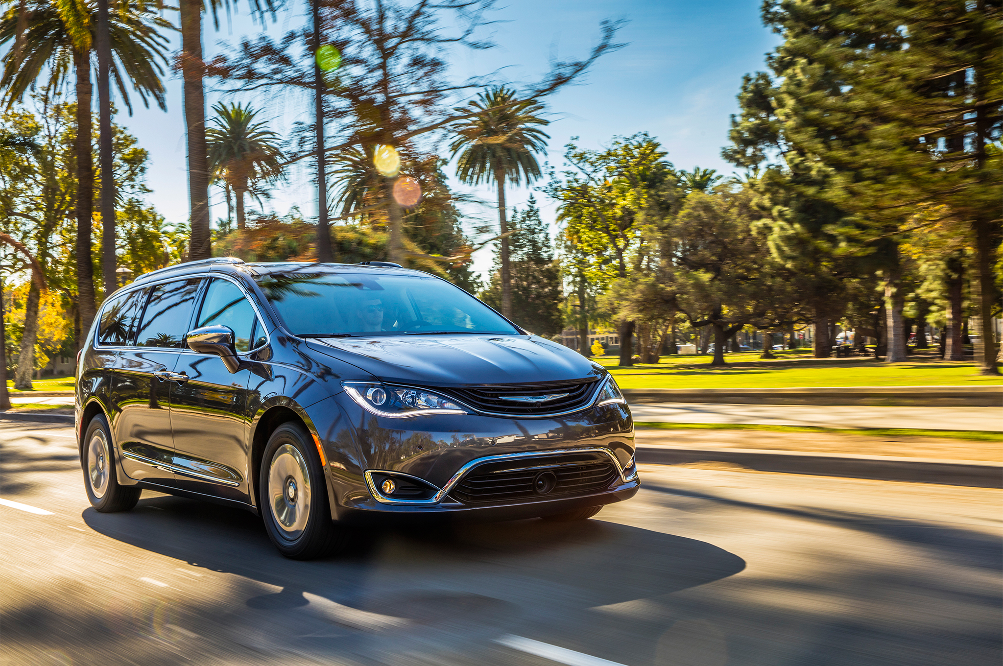 2017 Chrysler Pacifica Hybrid First Drive Automobile