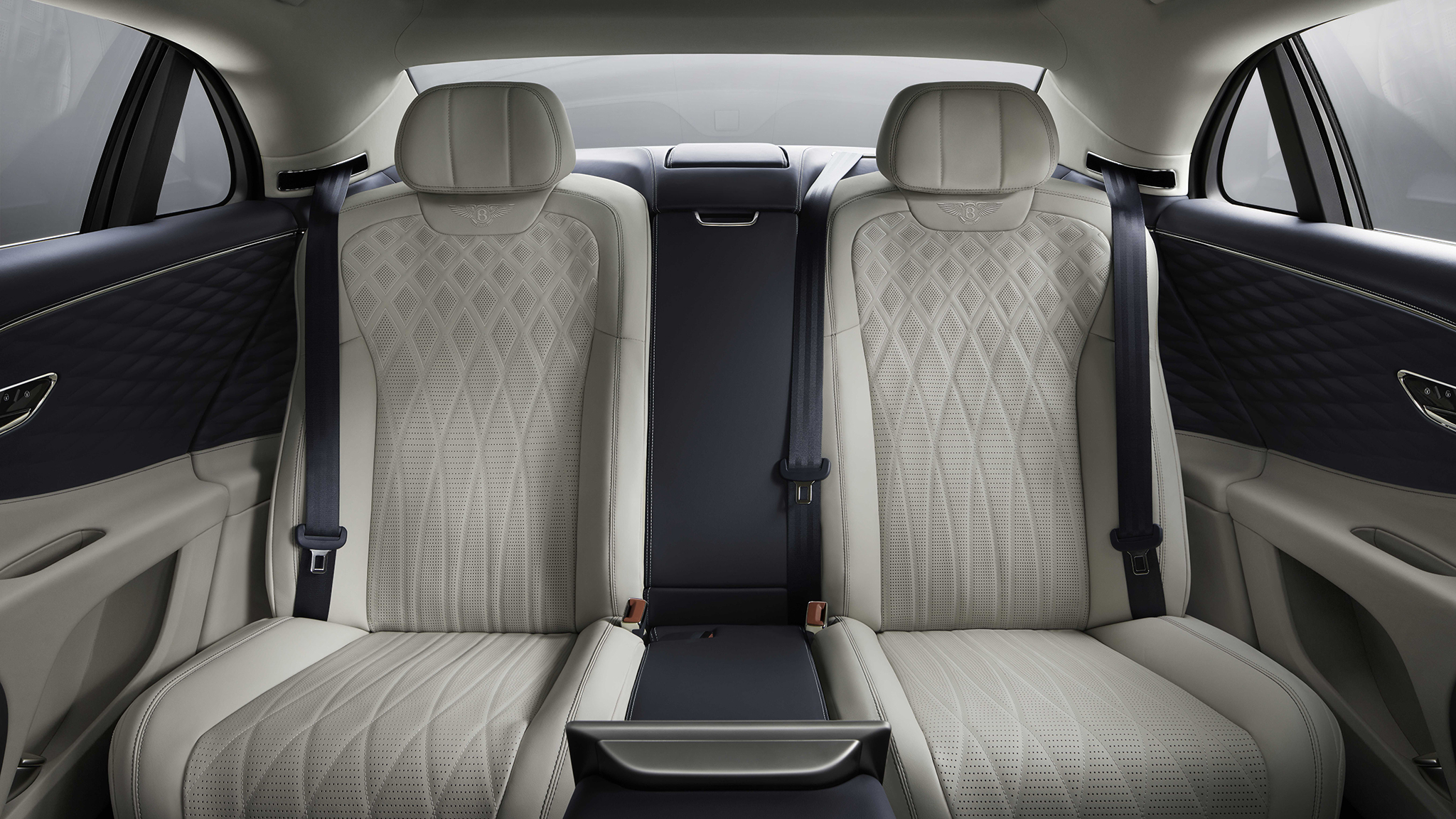 2020 Bentley Flying Spur Elegant Looks Big Time