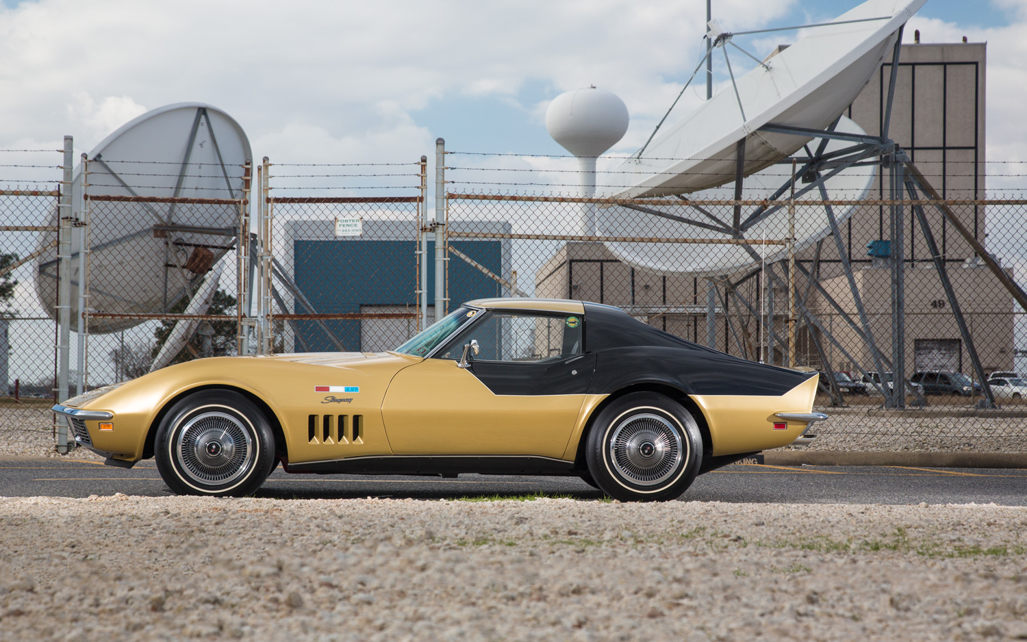 1969 Chevrolet Astrovette side