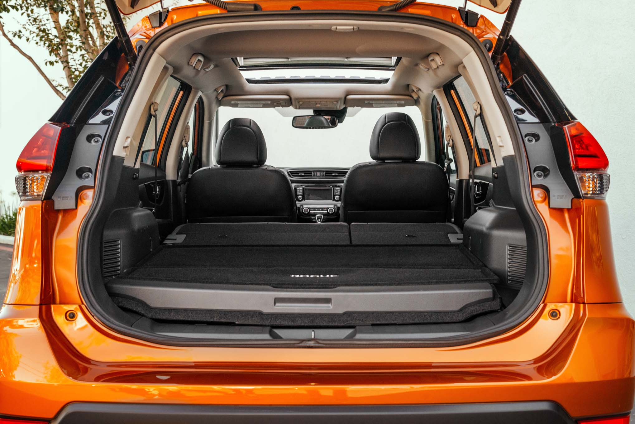 2018 Nissan Rogue Hybrid Gets Small Price Hike And An Extra Usb Port Show More
