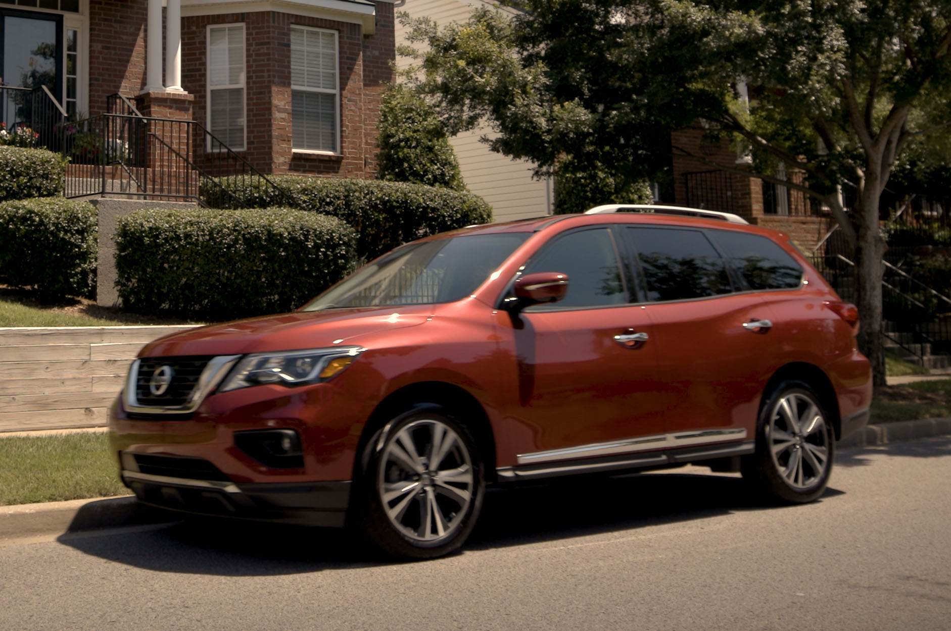 2018 Nissan Pathfinder S Rear Door Alert Reminds You That Used 1 12