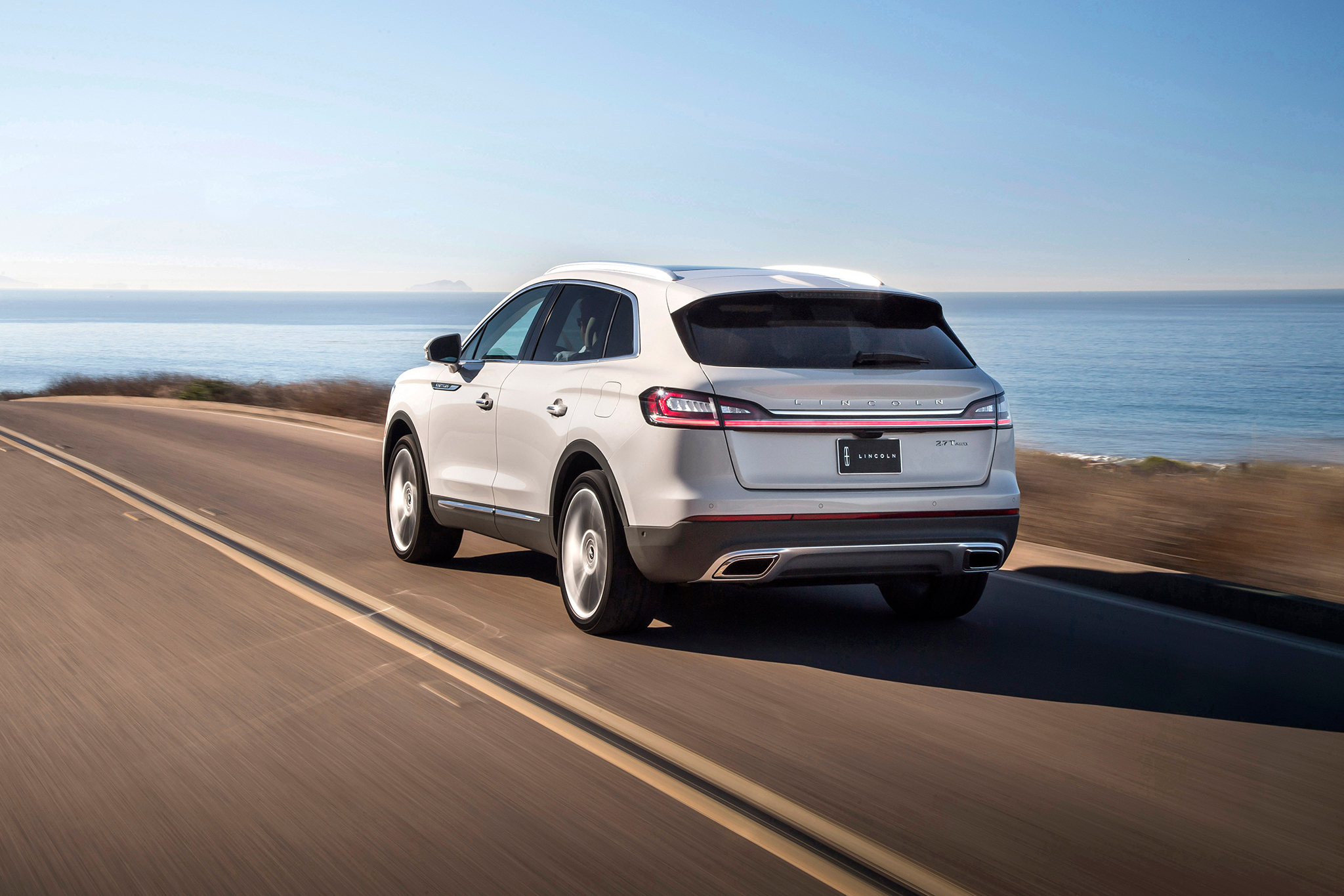 2019 Lincoln MKX: New Name, New Styling, Tech, Interior And Updated Powertrains >> 2019 New And Future Cars Lincoln Automobile Magazine 2019 Lincoln MKX: New Name, New Styling, Tech, Interior And Updated Powertrains >> 2019 New And Future Cars Lincoln Automobile Magazine